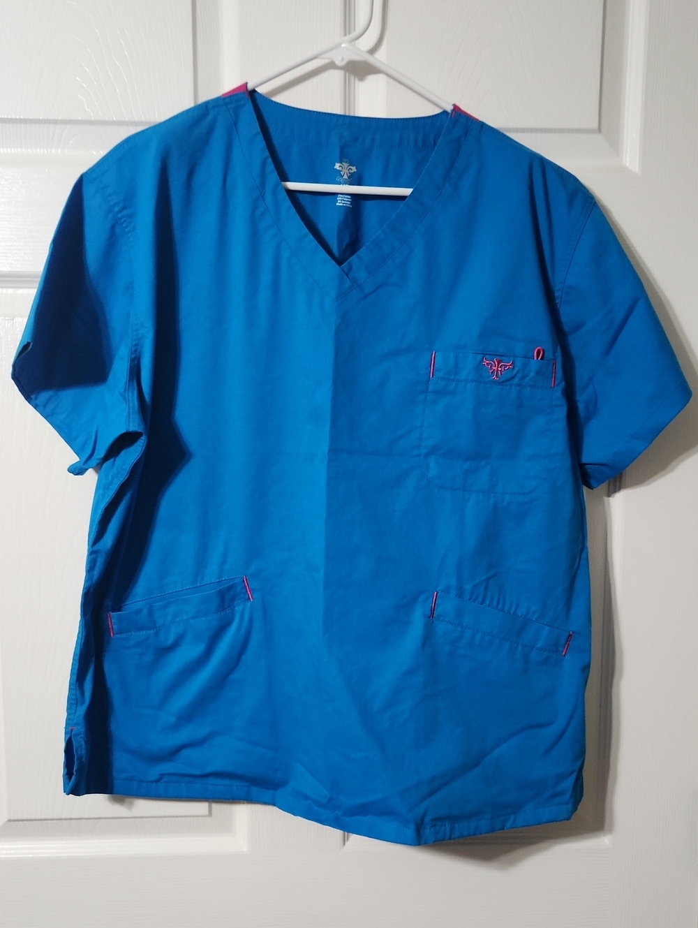 Med Couture Blue Scrub Top with Pink Trim, Size XL